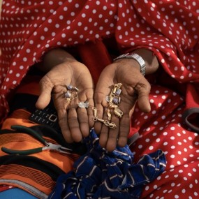 Tanzanite Jewellery/Jewelry, crafted by Maasai Women